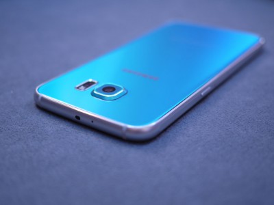 Samsung Galaxy S6 Mini засветился на фотографиях